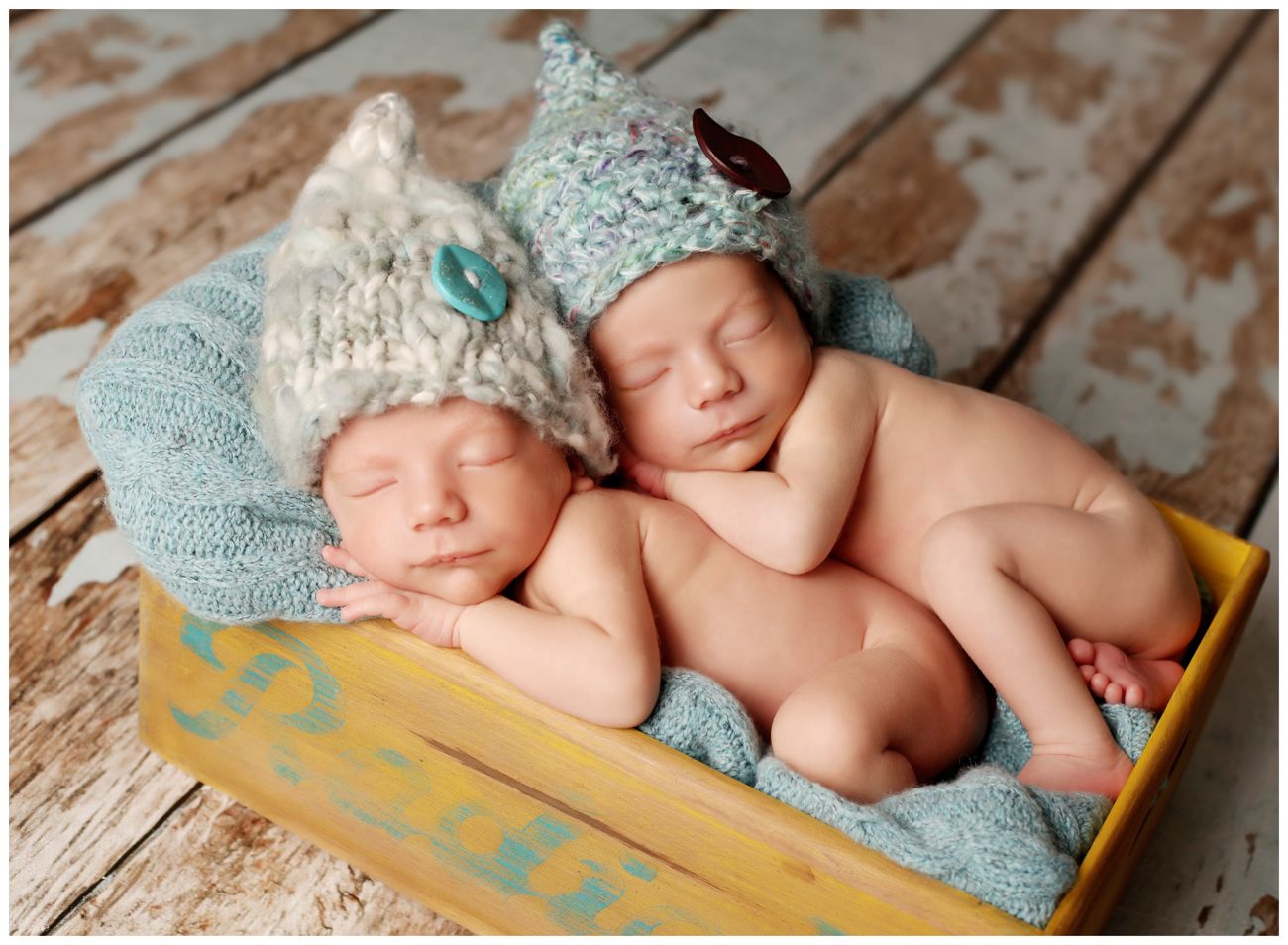 Novorozenecké focení dvojčátek